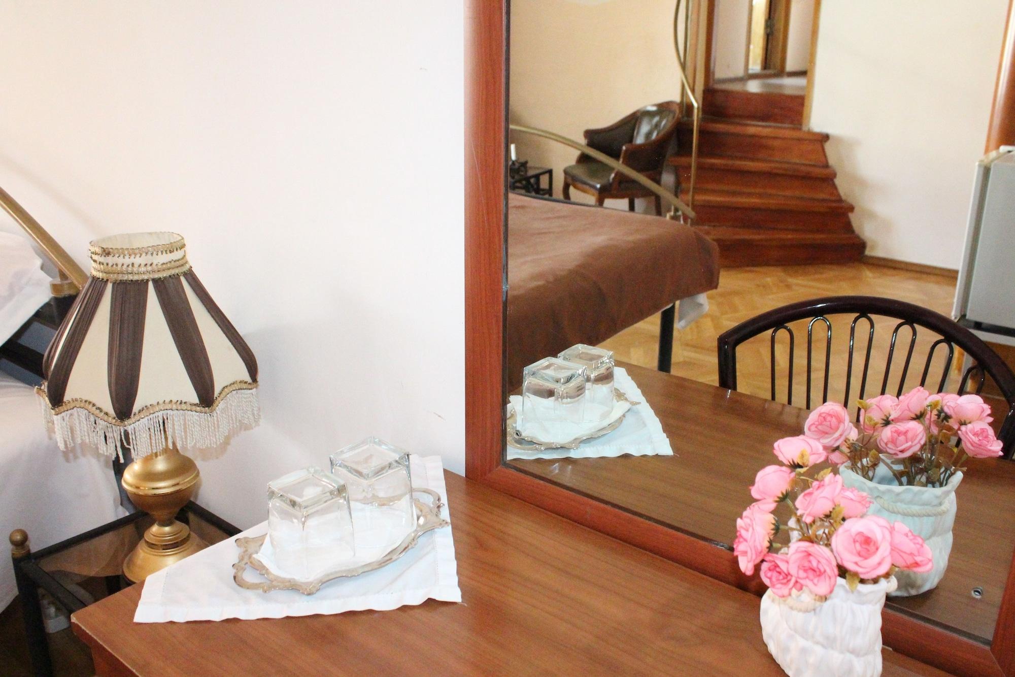 Classic Hotel Tbilisi Ngoại thất bức ảnh