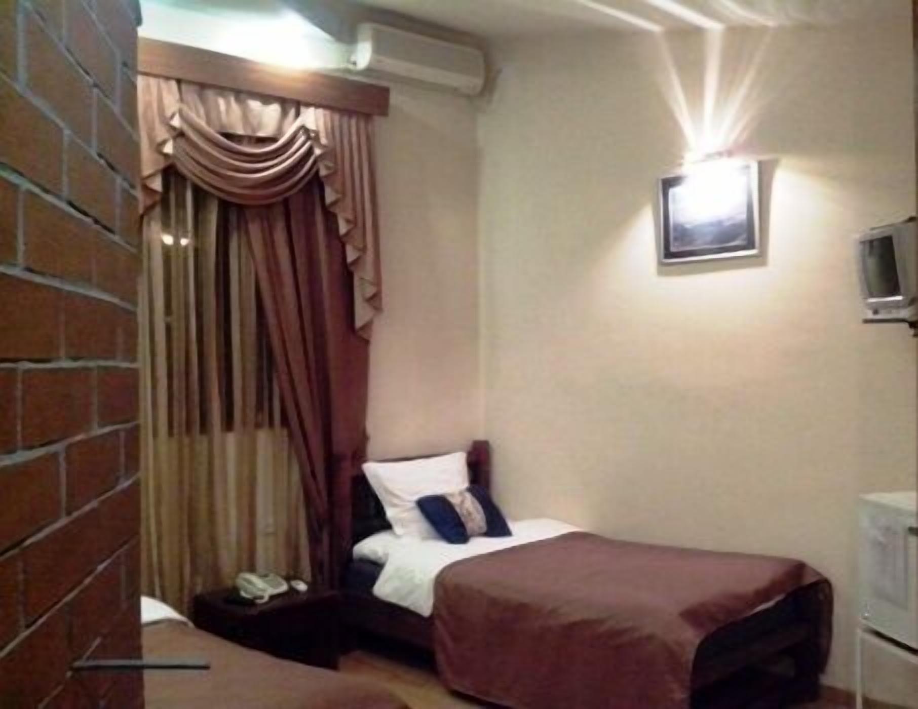 Classic Hotel Tbilisi Ngoại thất bức ảnh